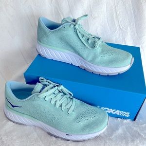 HOKA One One Cavu 2 Women’s Size 10.5 BNWB